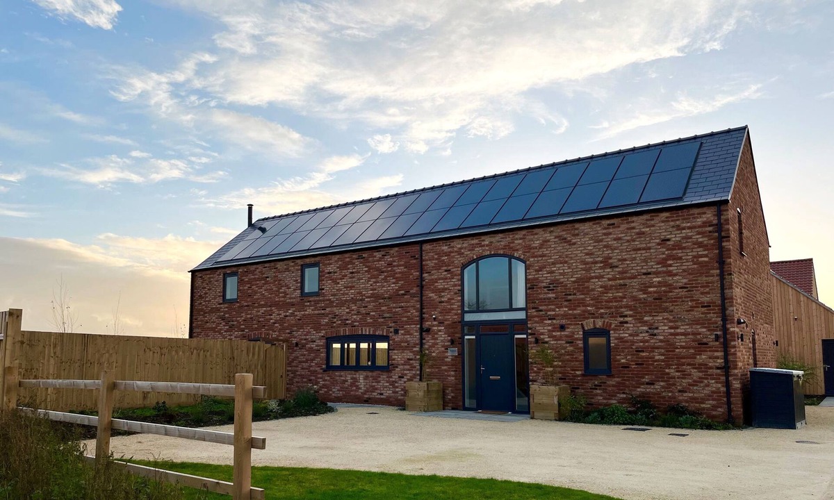 Dunholme House | Walnut House, Ashlin Farm Barns