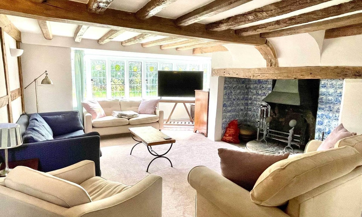 Rustington House | Walnut Tree House