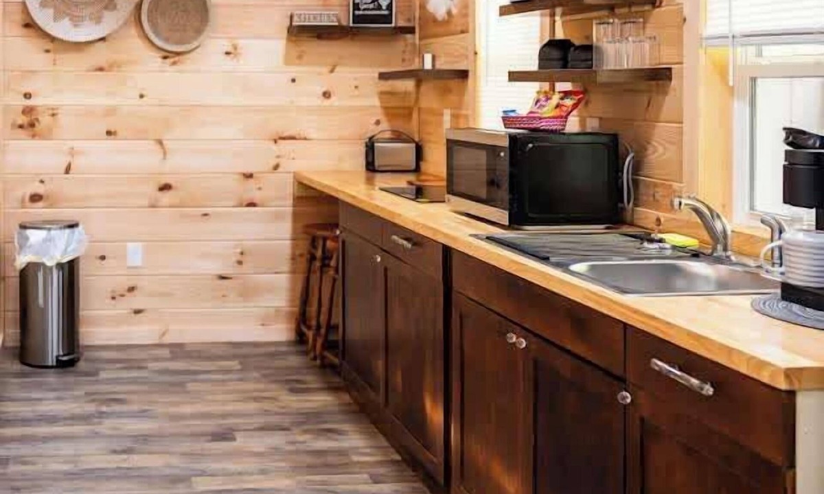 Betsy Layne Cabin | Wanderers Oasis