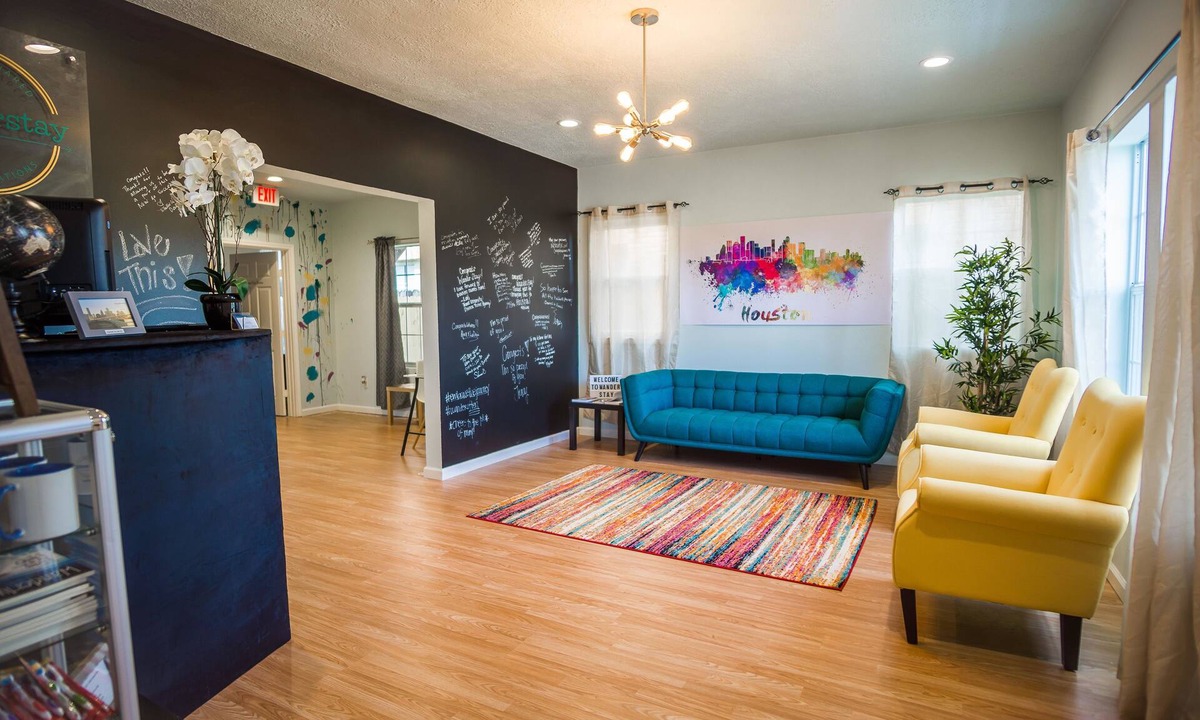 South Central Houston Hostel | Wanderstay Houston Hostel