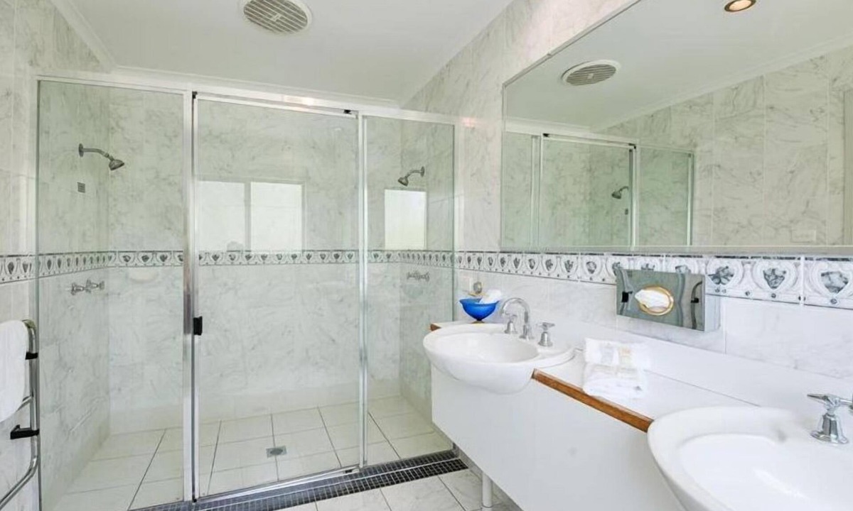 Vacy Cabin | Wanjii II Pool & Spa Getaway Vacy