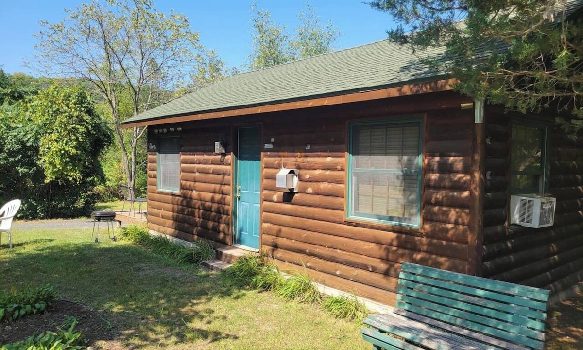 Taylors Falls Cabin | Wannigan Point Cabin Resort