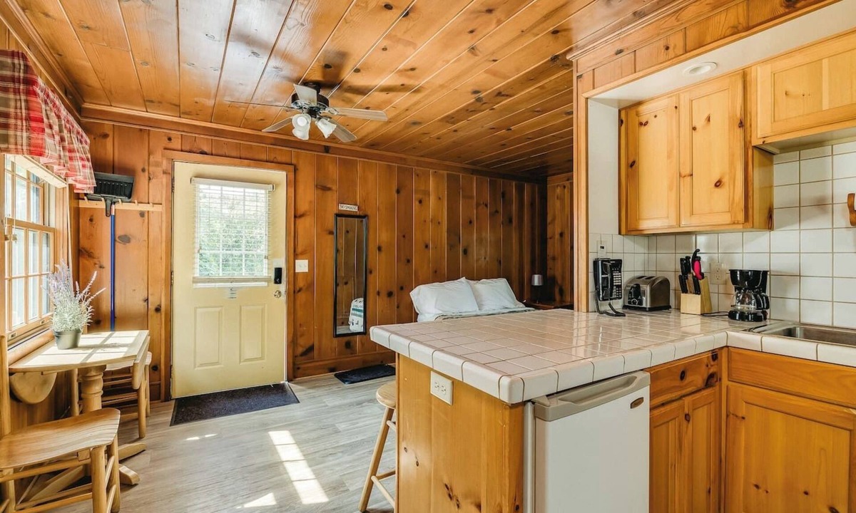 Taylors Falls Cabin | Wannigan Point Cabin #5