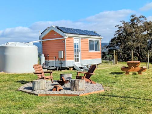Yarra Junction House | Warburton Tiny House - Tiny Stays