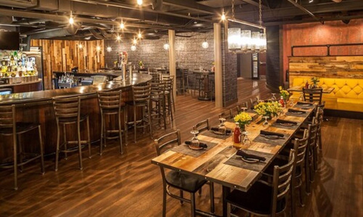 Salunga Hotel | Warehouse Hotel