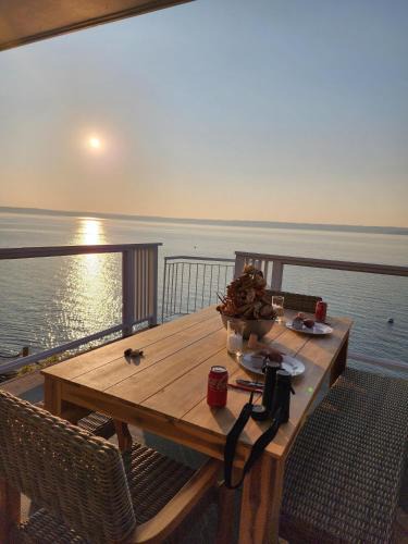 Warm Beach House | Warm Beach House Stanwood