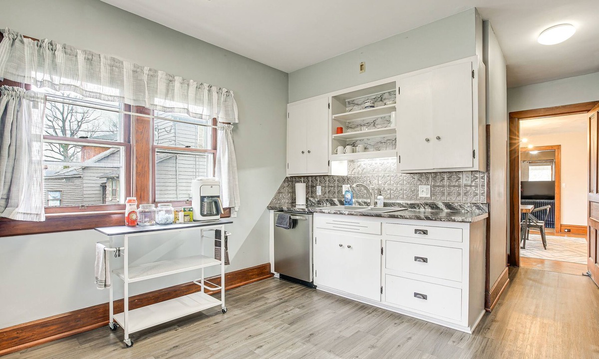 Upper Sandusky House | Warm, Bright Upper Sandusky Home: Walk to Downtown