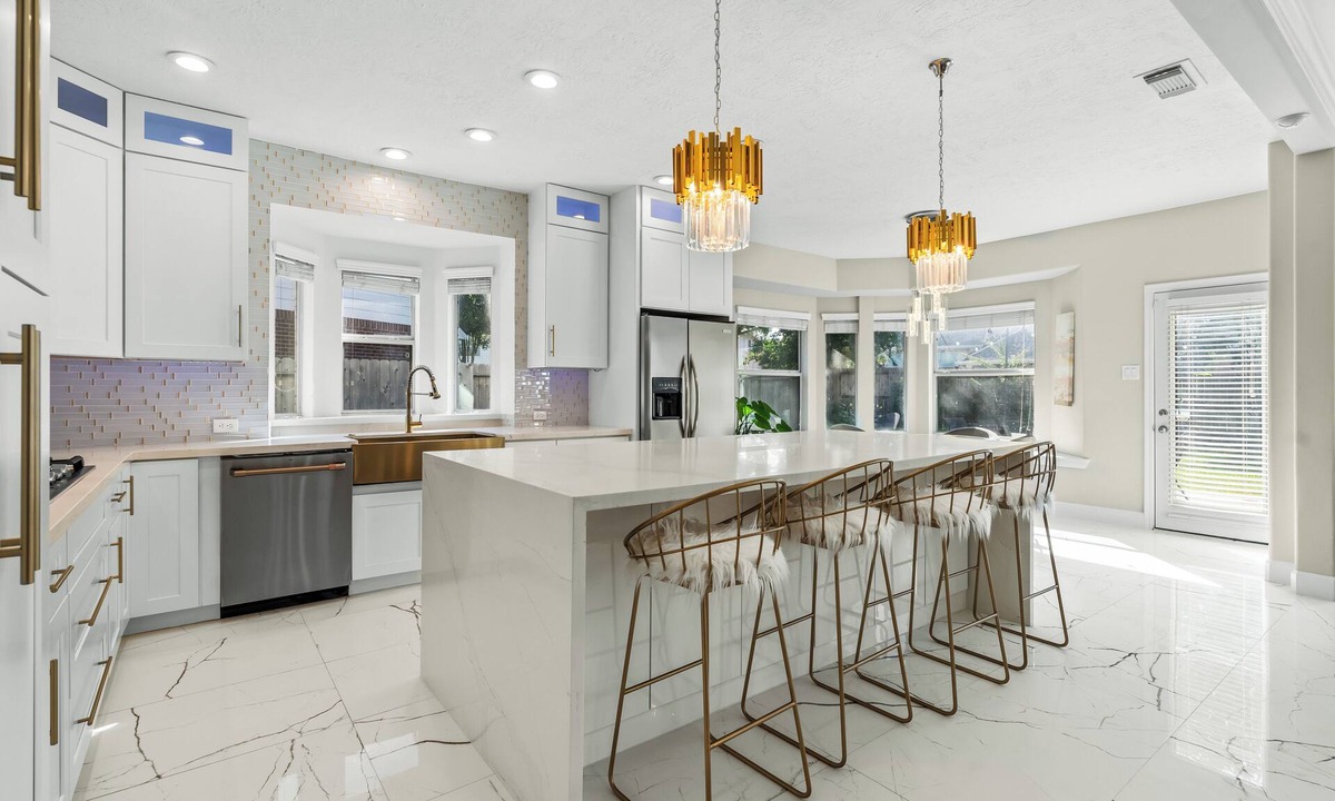 Katy House | Warm family home 5DBs in Katy