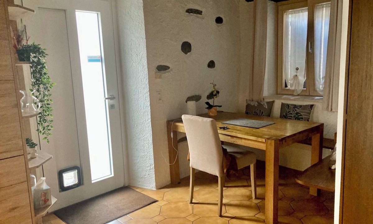 Miglieglia Apartment | Warm independent rustic apartment, for nature lovers