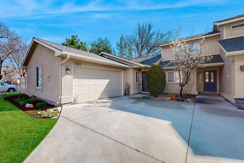 Southeast Boise House | Warm & Inviting