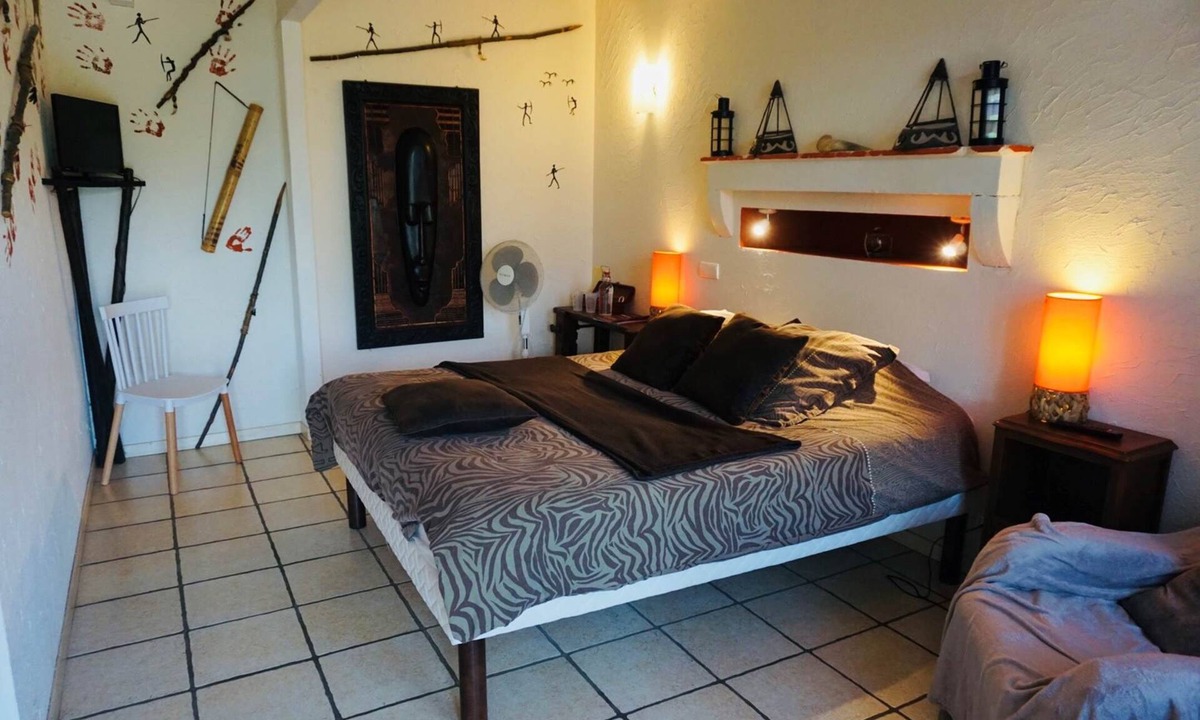 Messey-sur-Grosne Other | Warriors Room - Adapted to PRM