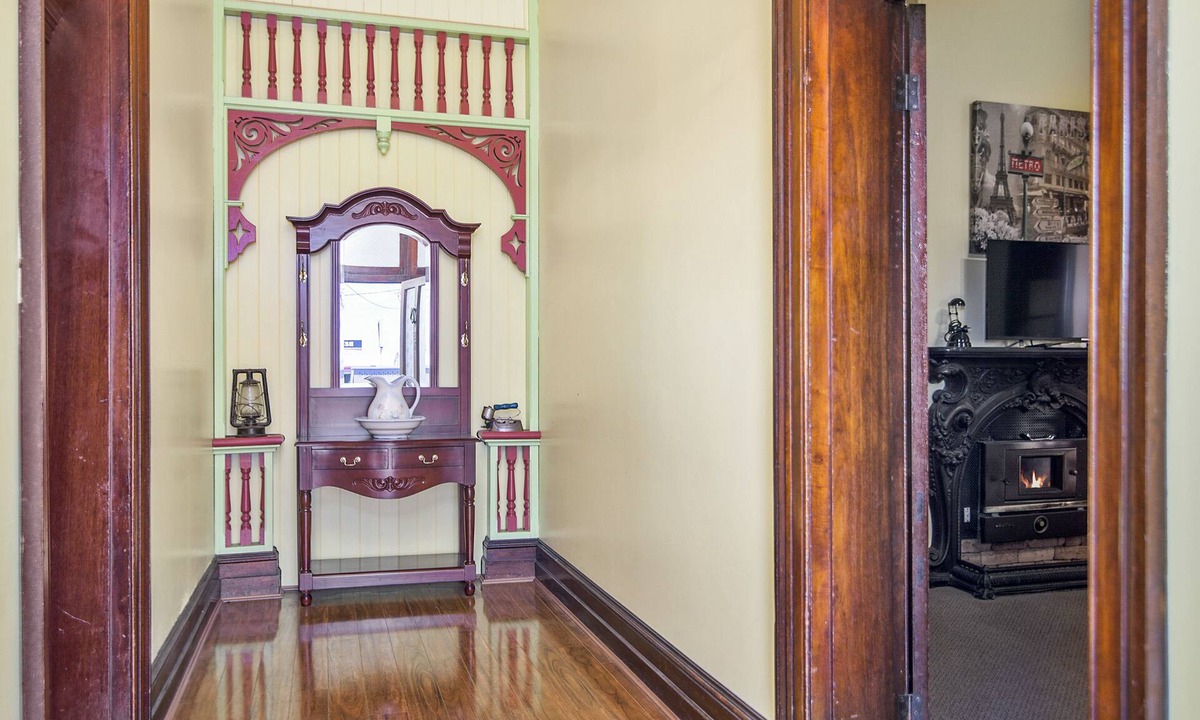 Warwick Hotel | Warwick Settlers Inn