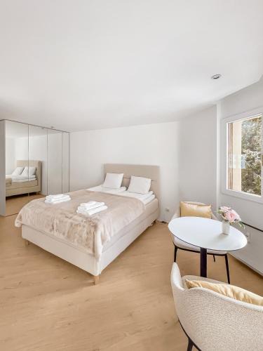 St. Moritz Apartment | Wasserfall - Zentrum - Balkon - Seeblick - Küche