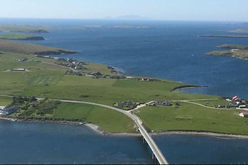 Scalloway House | Wasterview, Central Mainland, Ideal base