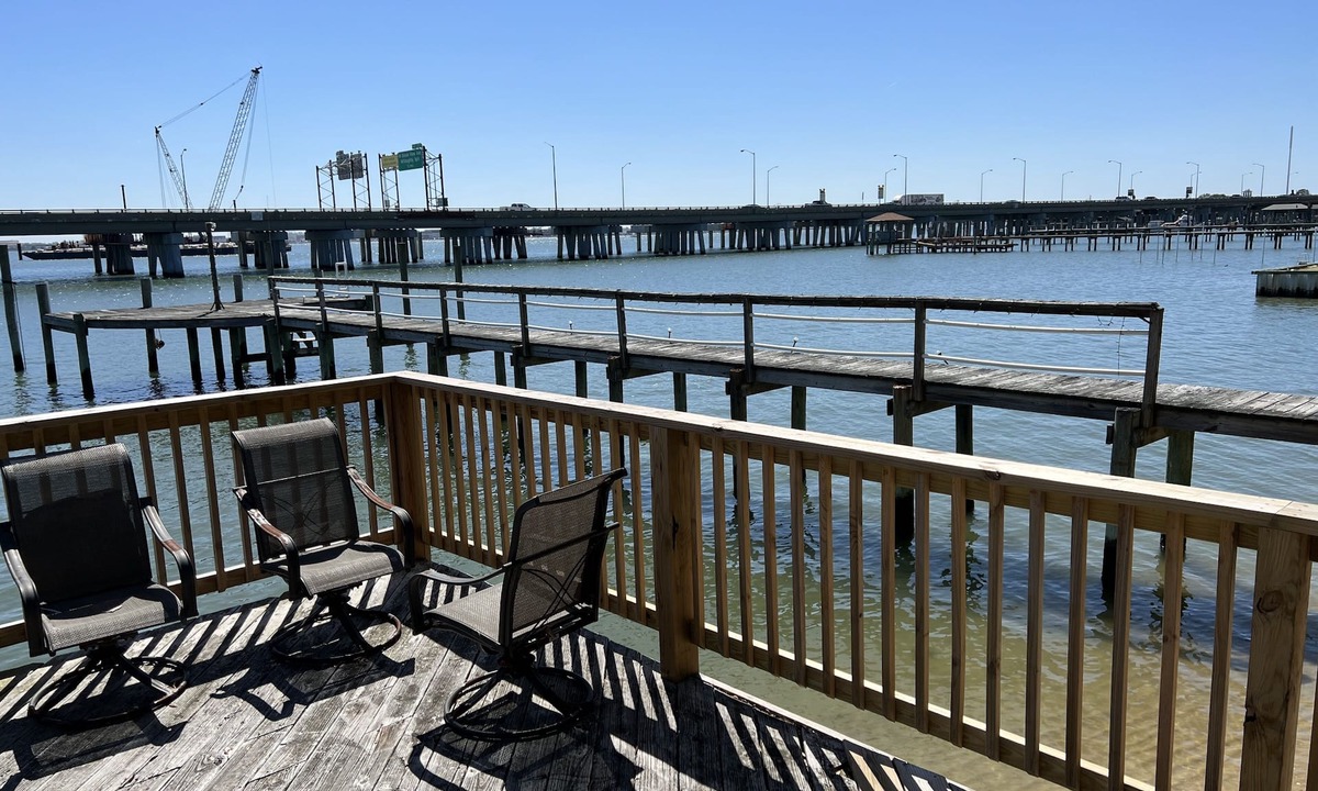 Willoughby Spit House | Water Front Oasis 4 Bedroom Home by RedAwning