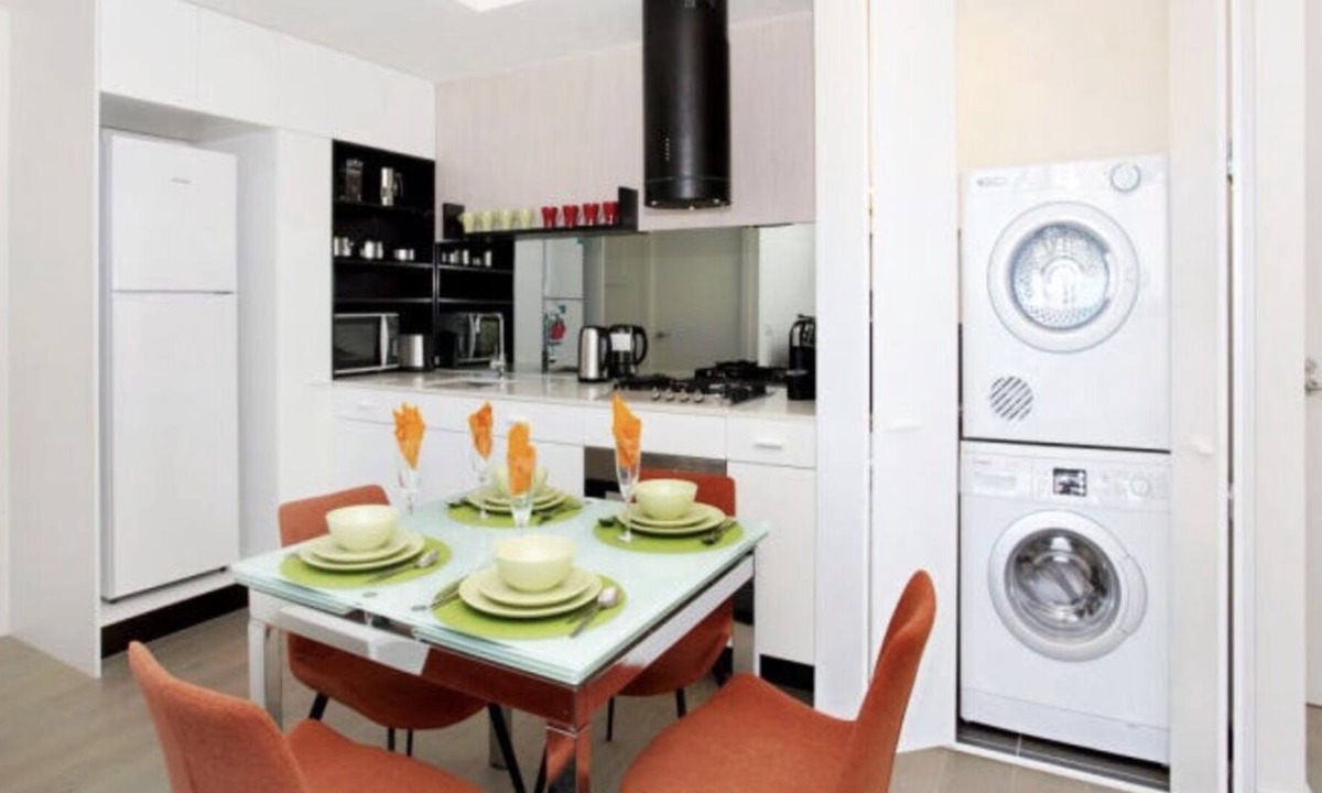 St Kilda Apartment | Water view