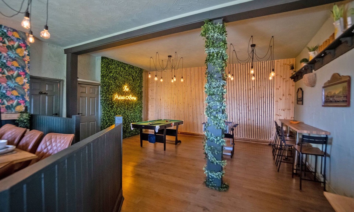 Coelbren House | Waterfall Country Escape