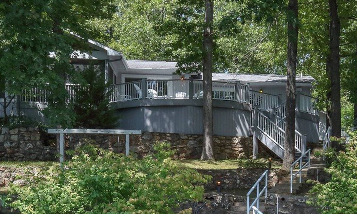 Sunrise Beach House | Waterfall Cove - A True Lake Dream Home - Ranch Style - 11.5 MM