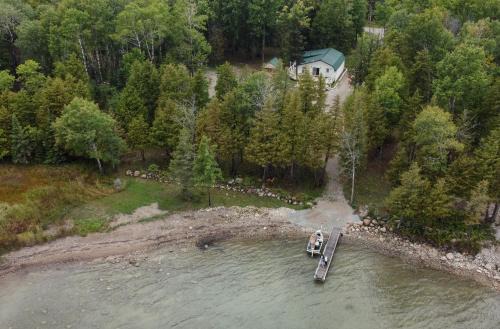 Manitoulin District House | Waterfront 2-BR Cottage Retreat in Manitoulin Island