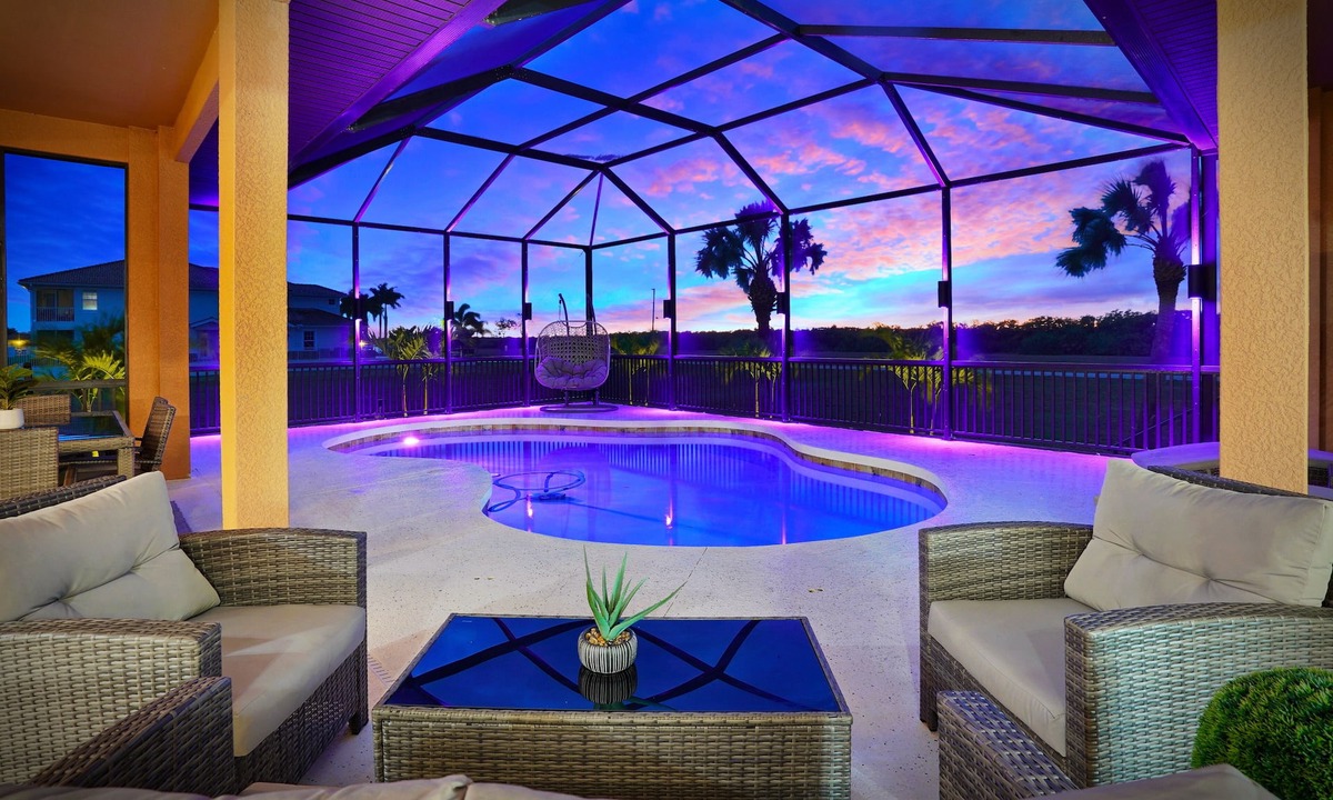 Punta Gorda House | Waterfront 4BR Villa - Saltwater Pool - Kayak Launch, Punta Gorda Isles