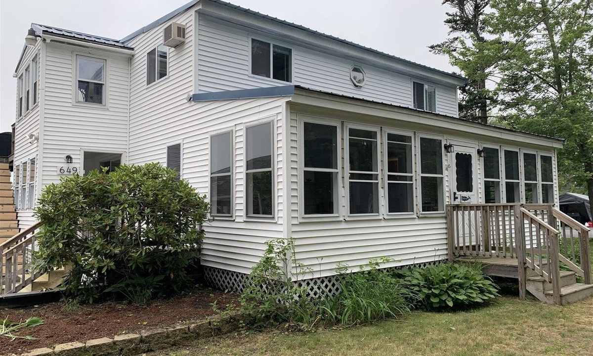 Camp Ellis House | Waterfront 5BR/3 bath in Camp Ellis!