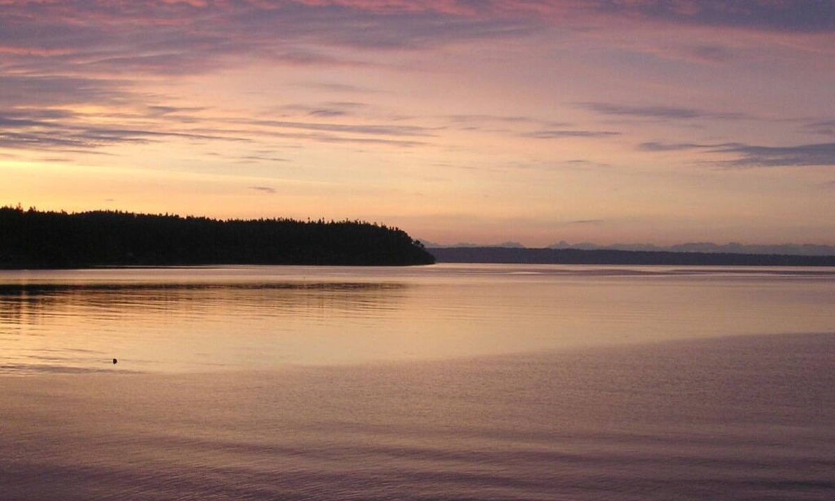 Indianola House | Waterfront Beach Cottage Retreat