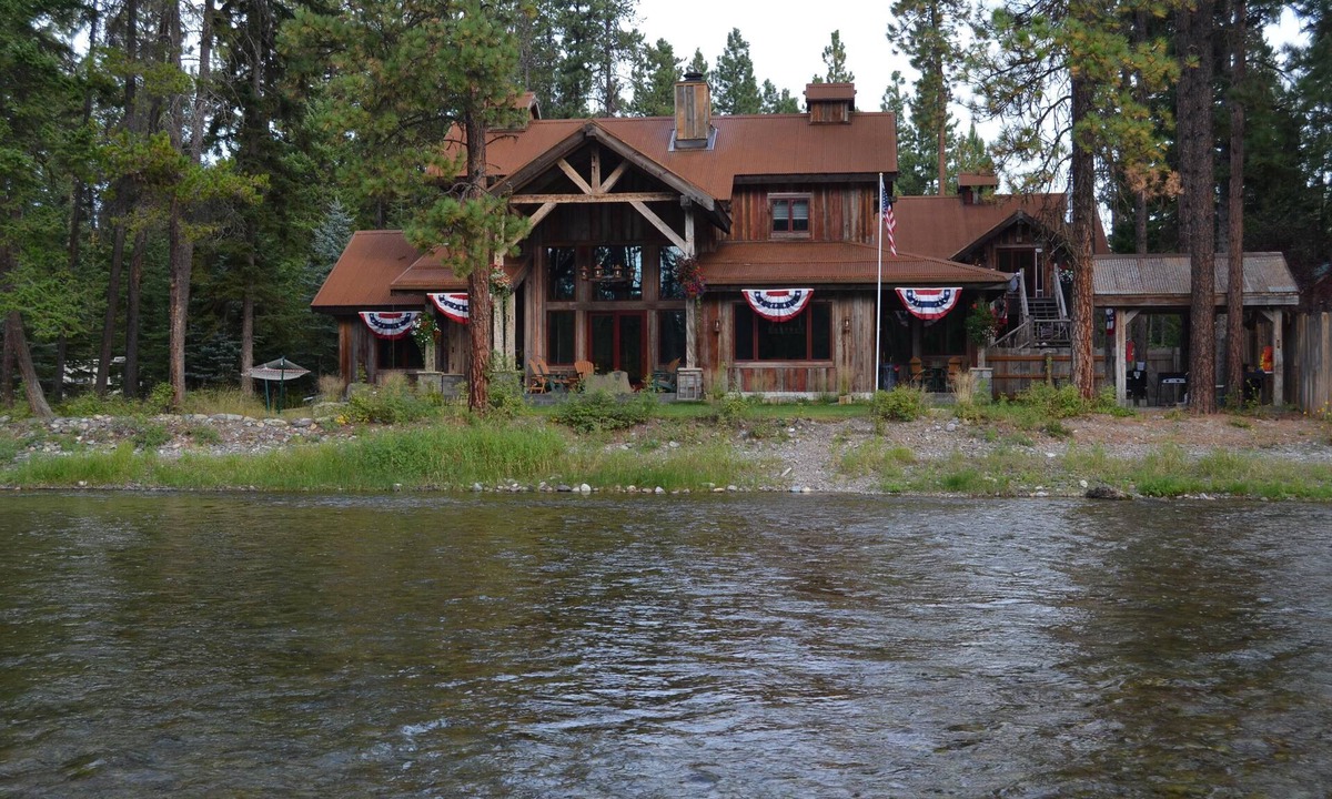 Bigfork House | Waterfront Bigfork/Glacier Park Luxury Ultimate Tranquility