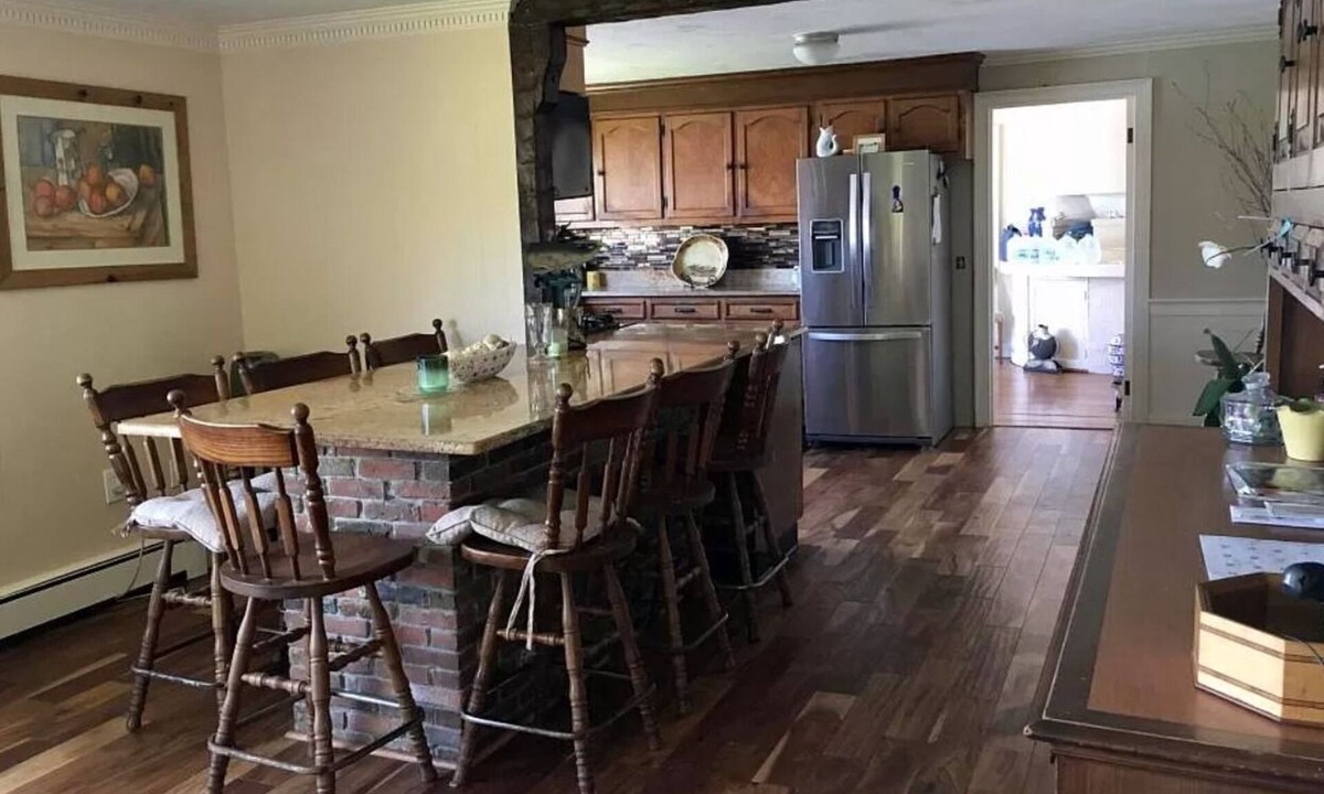 Buzzards Bay House | Waterfront Buzzard's Bay Home - Near FIFA World Cup 2026