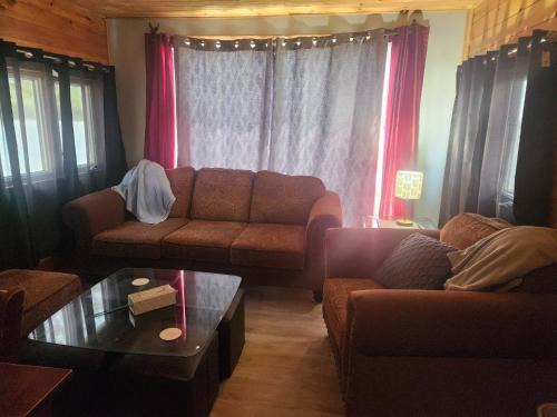 Algoma District House | Waterfront Cabin on Lake Superior sleeps 7 plus ppl