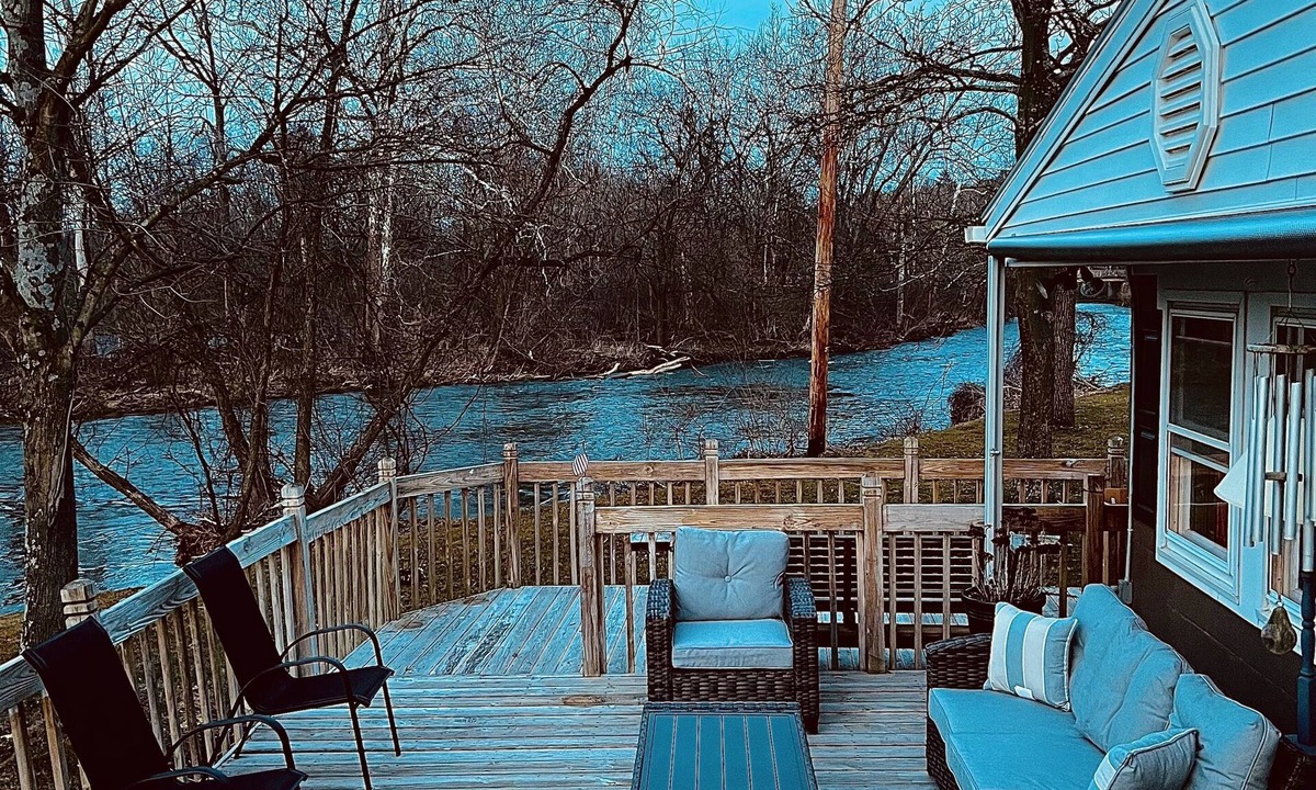 Laurelton Cabin | Waterfront Cabin on Penn's Creek