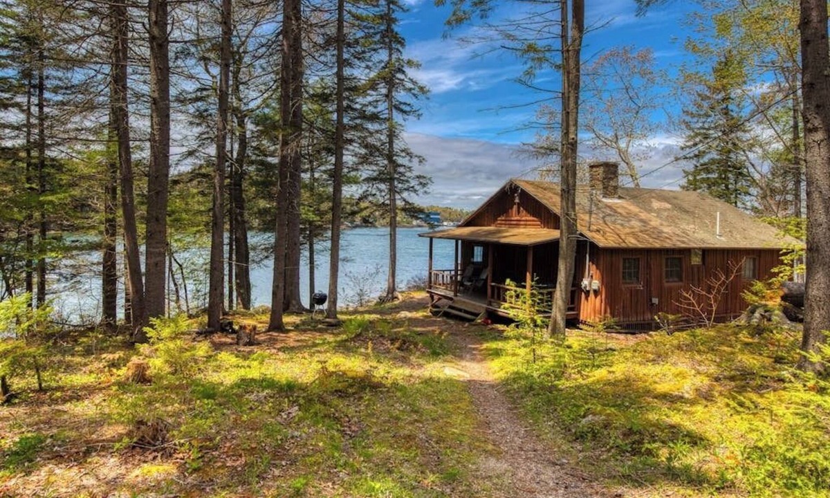 East Boothbay Cabin | Waterfront cabin with ocean view & private dock