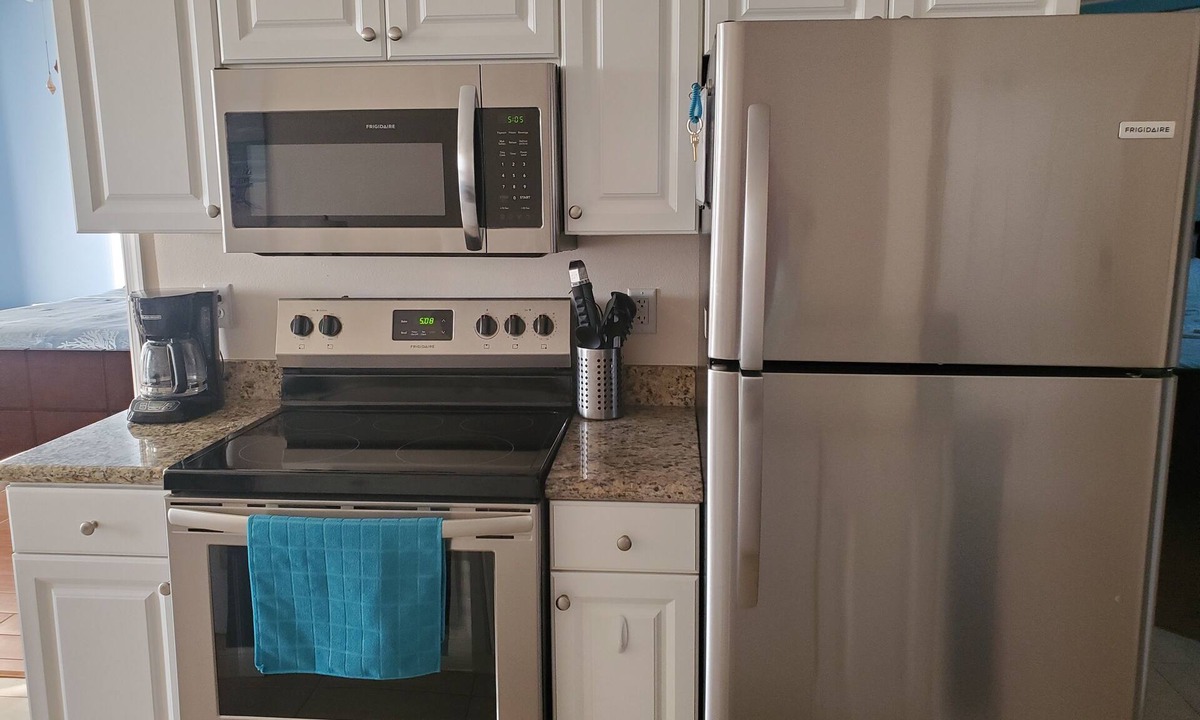 St. Petersburg Condo | Waterfront Condo Family Getaway