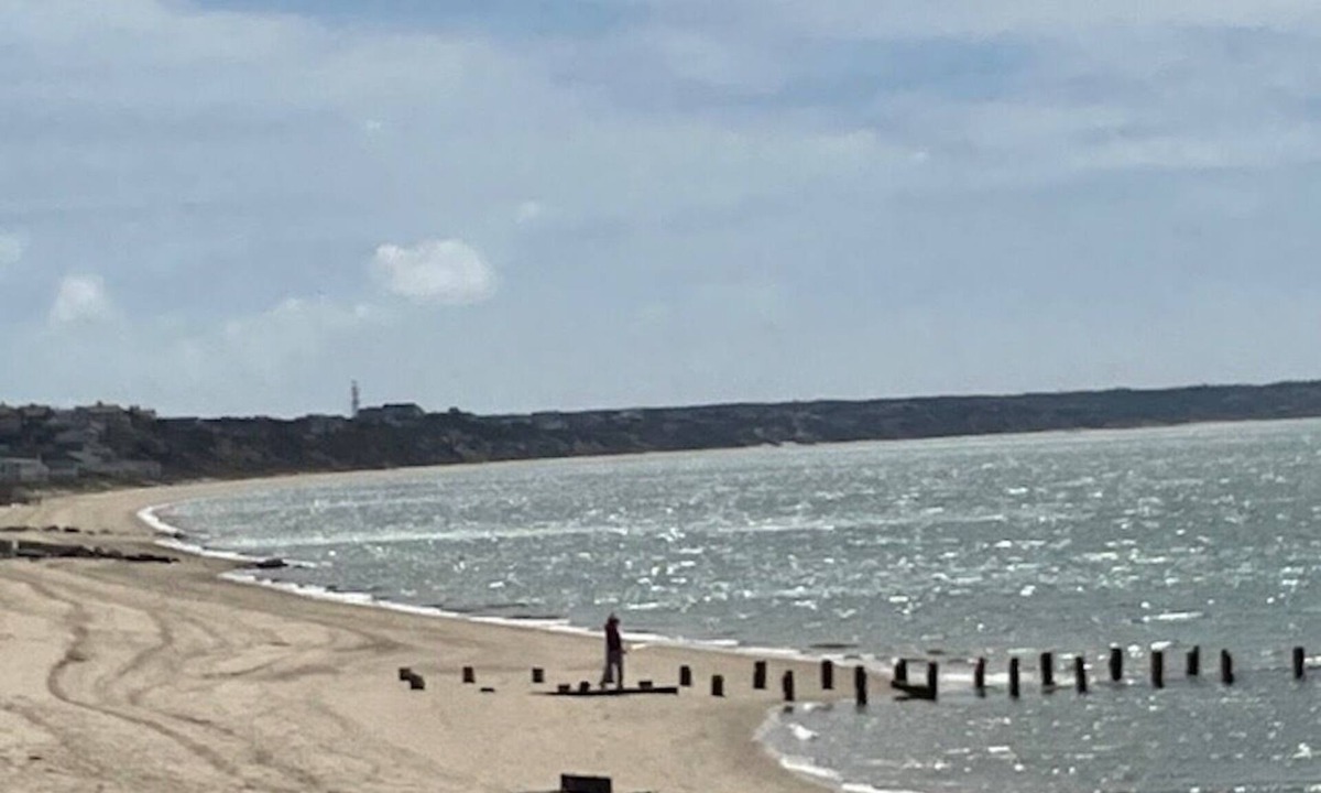North Truro Cabin | Waterfront cottage in North Truro