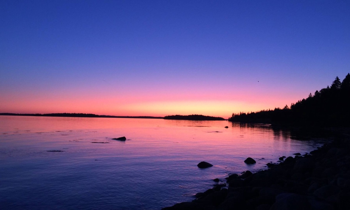 Brooklin Cabin | Waterfront Cottage, Naskeag Point in Brooklin, ME