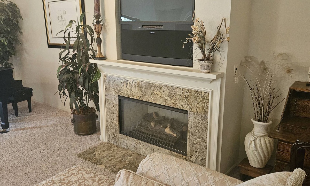 Discovery Bay House | Waterfront Elegance with Steinway grand