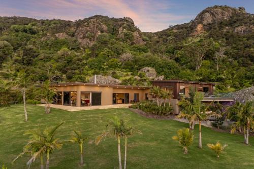 Whangarei Heads Bed & Breakfast | Waterfront Escape 5 Star Accommodation