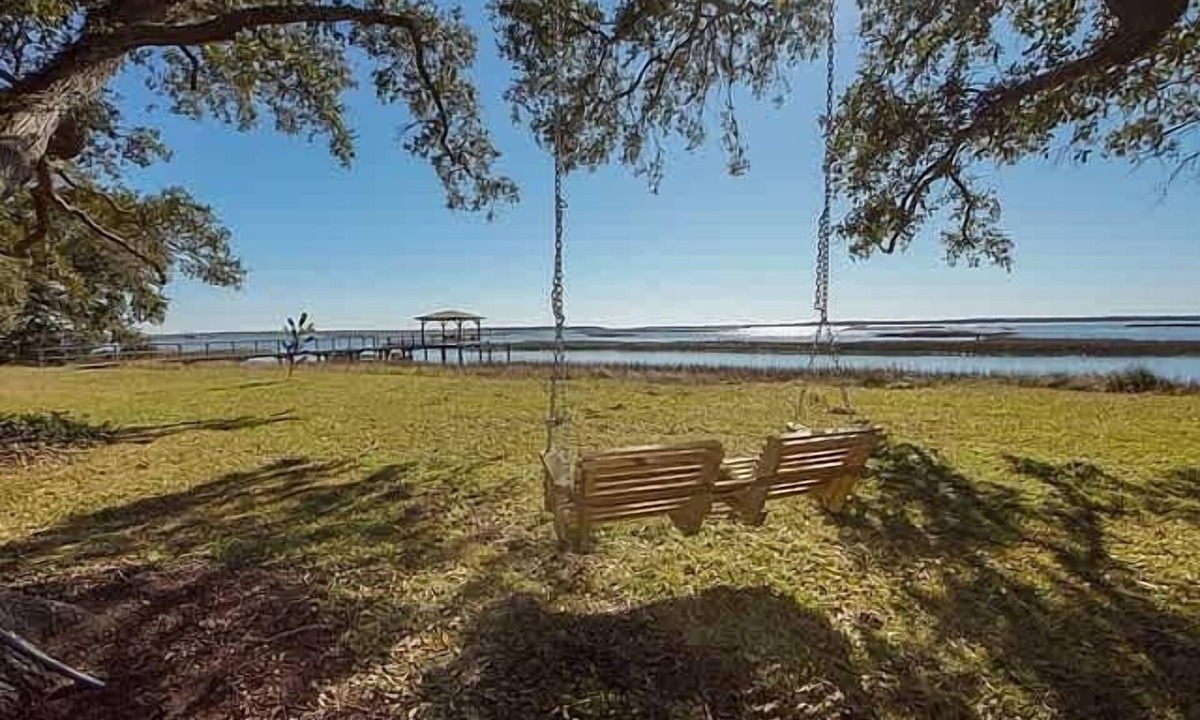 Charleston House | Waterfront Gem in the heart of James Island!