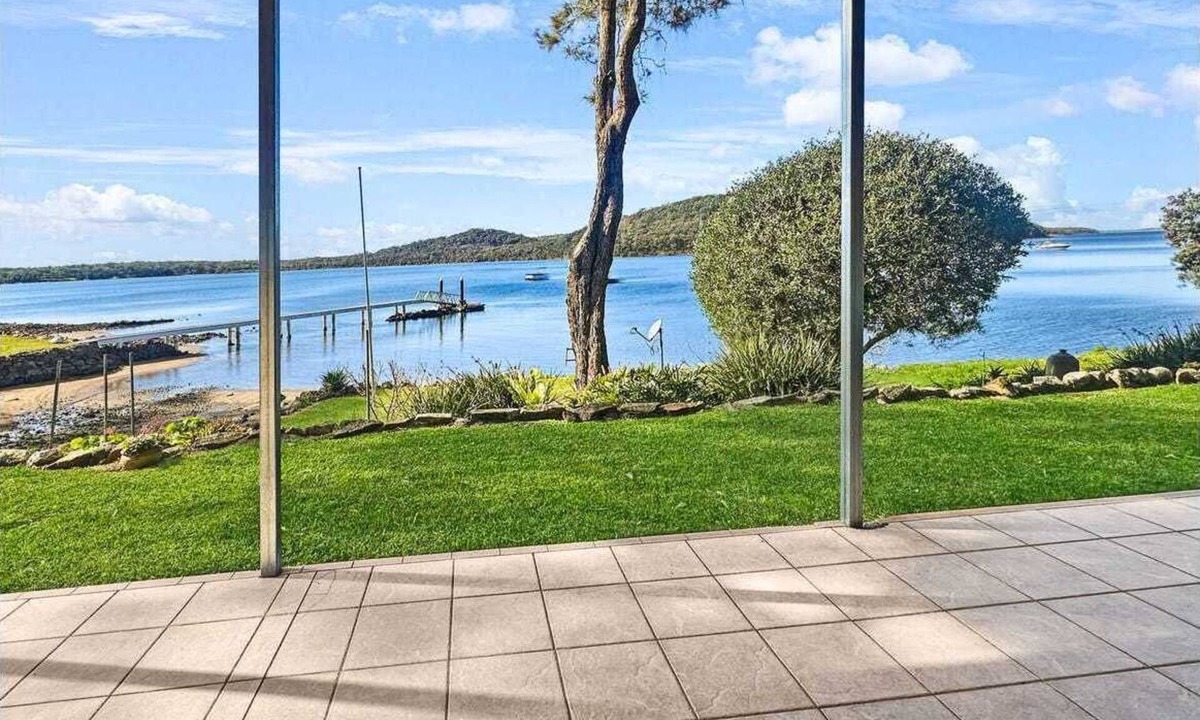 North Arm Cove House | Waterfront getaway in quiet off-grid hamlet. Pet-friendly.