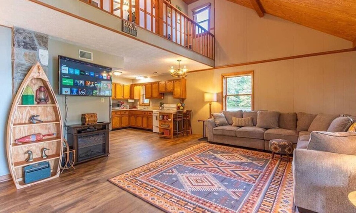 Rutledge Cabin | Waterfront Getaway | Firepit, Dock & Fishing