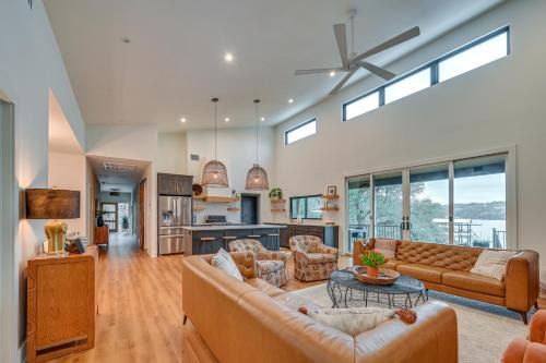 Council Creek South House | Waterfront Getaway on Lake Buchanan with Fire Pit!