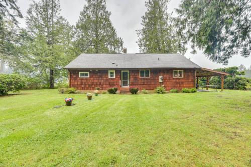 Grapeview House | Waterfront Grapeview Escape with Boat Dock and Views!