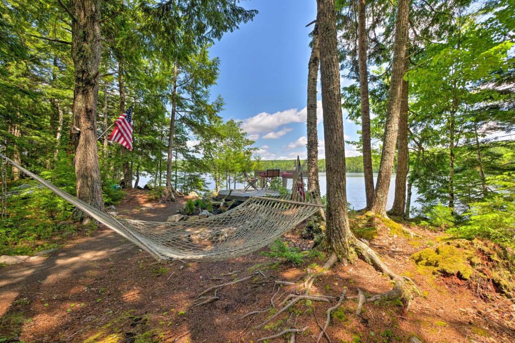 Great Pond House | Waterfront Great Pond Cottage w/Hot Tub & Deck!
