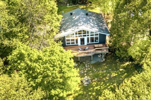 Haliburton House | Waterfront Haliburton, All Season, Fully Equipped Cottage! #STR-25-00252