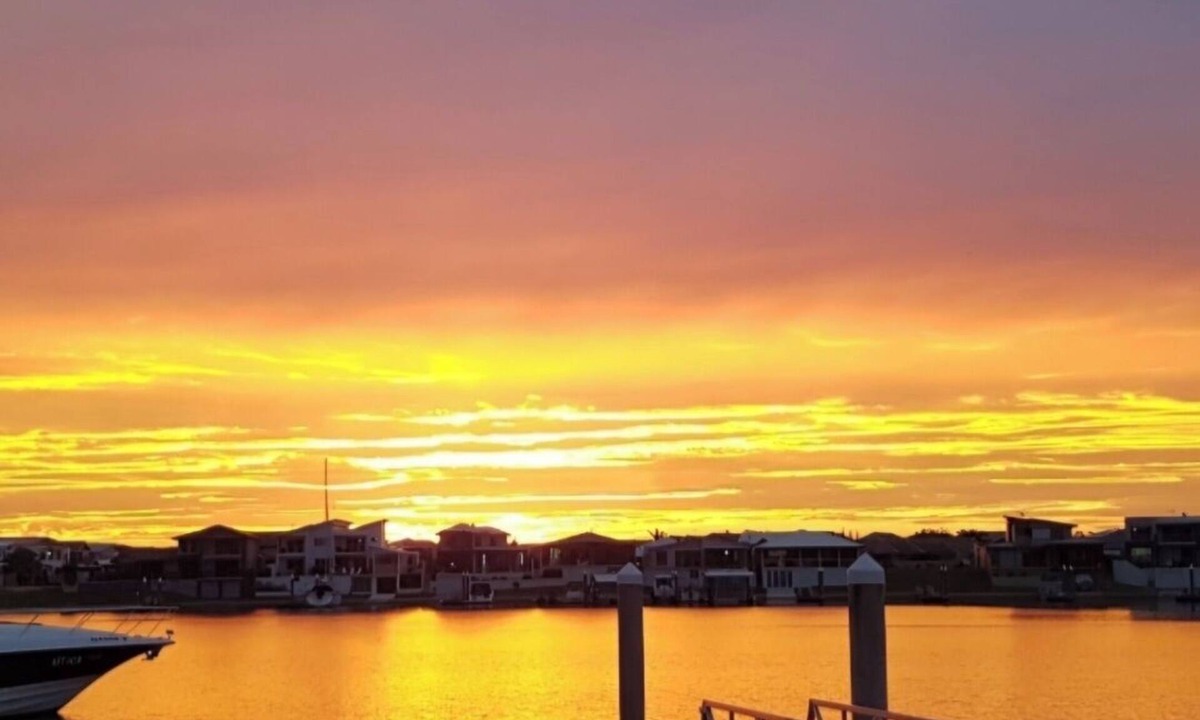 Port Macquarie House | Waterfront - Harbour View