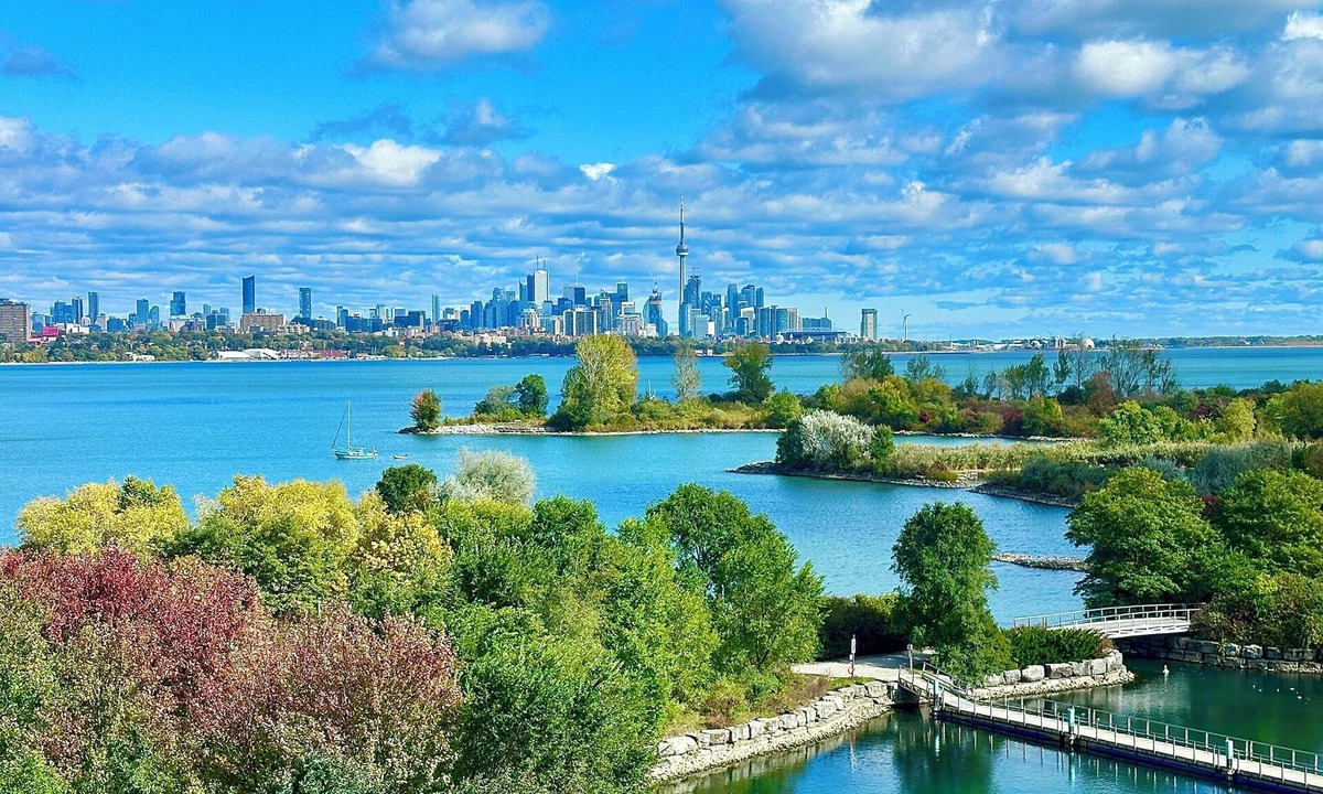 Humber Bay Shores Condo | Waterfront Heaven