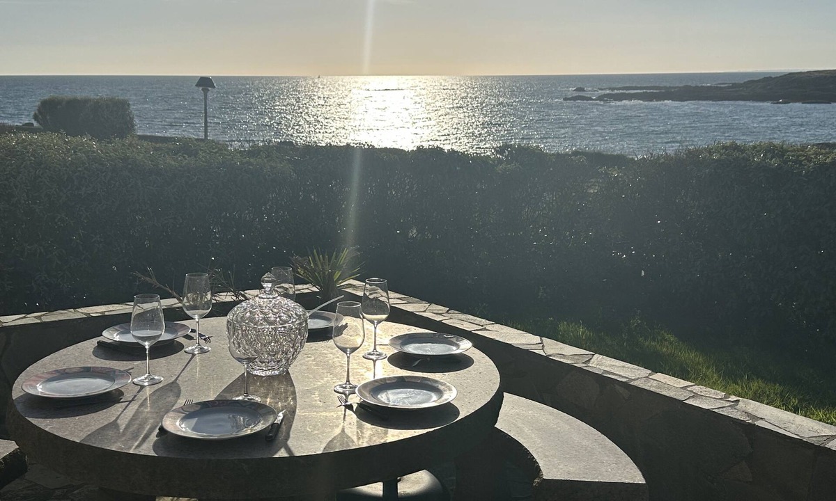 Kerroch House | Waterfront home