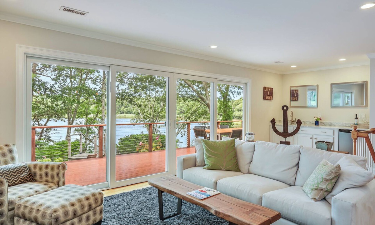Cotuit House | Waterfront home, great location/Private Dock/Kayak, Golf, Shops, Dinning
