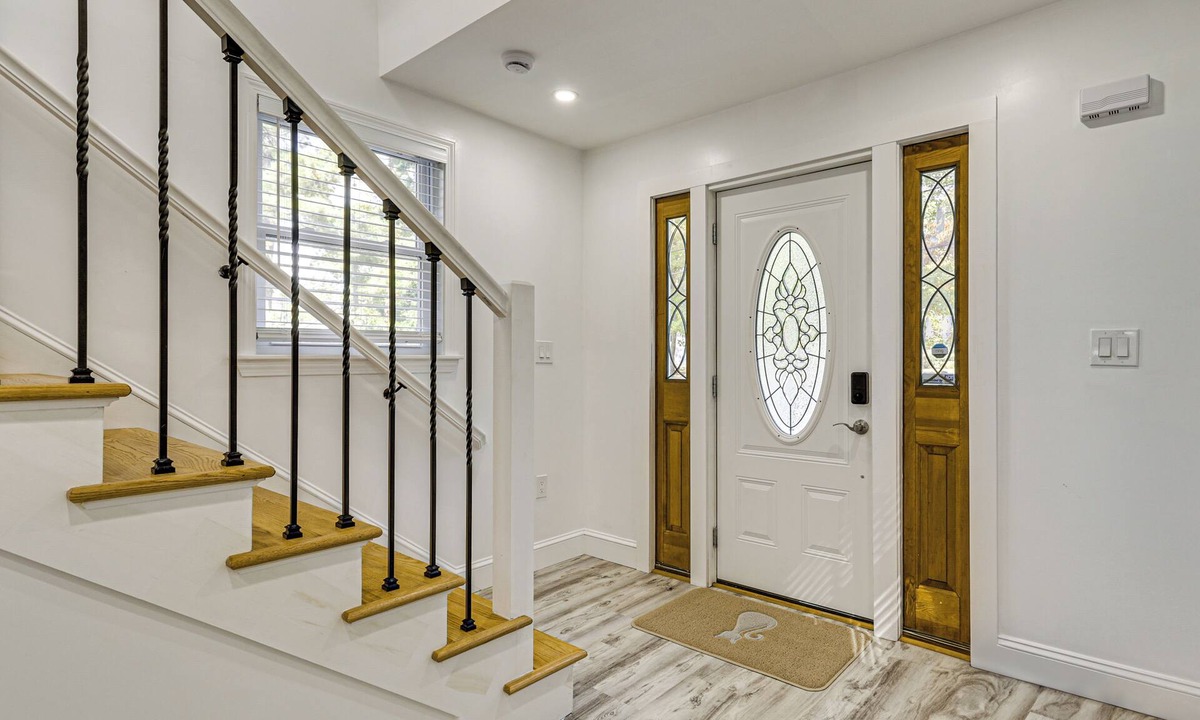 Pembroke House | Waterfront Home in Pembroke w/Spacious Deck!