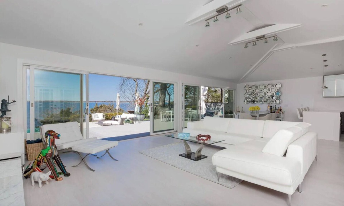 Flanders House | Waterfront home, infinity pool, private beach, and amazing sunsets!