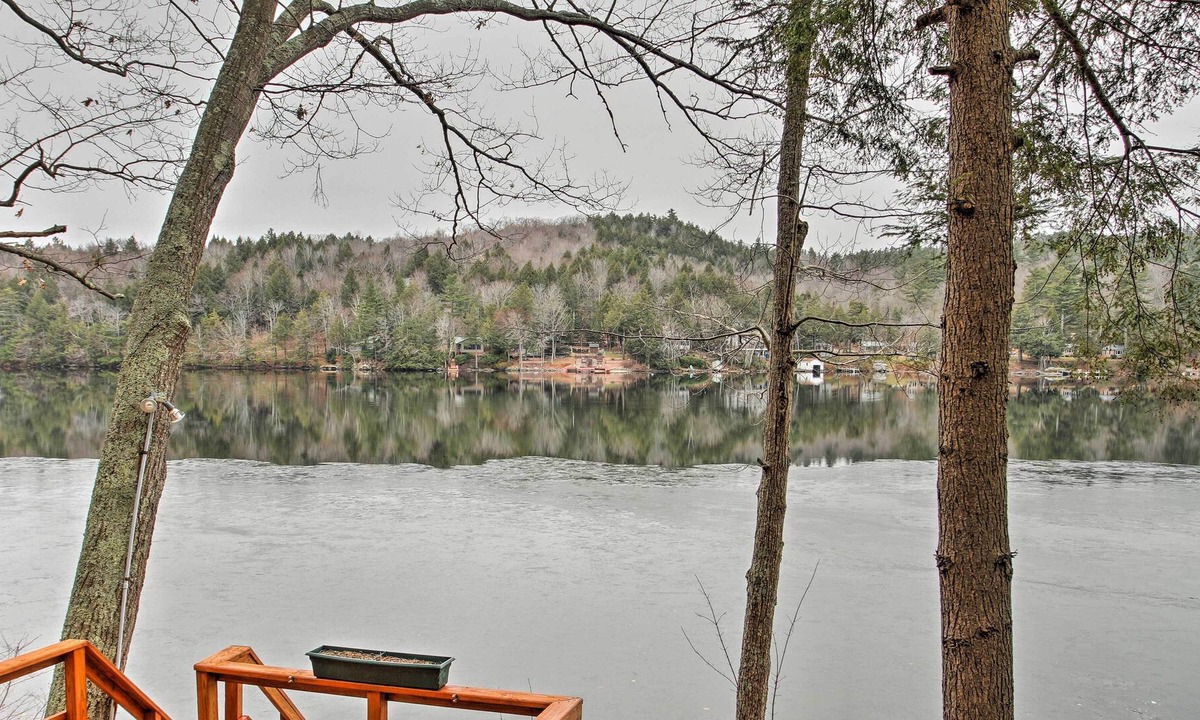 Georges Mills House | Waterfront Home on Lake Sunapee w/ private dock!